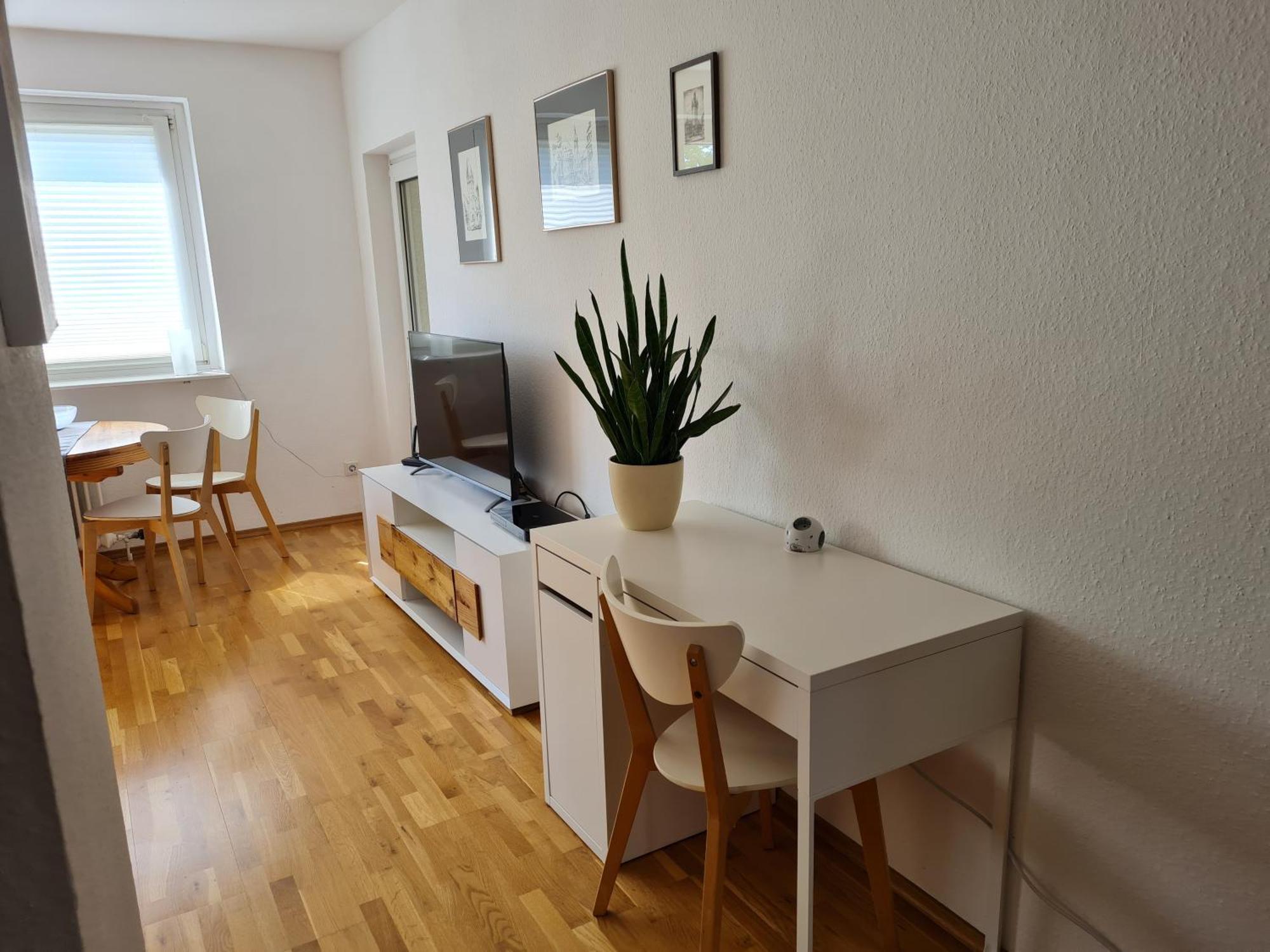 Wohnung, Voll Ausgestattet In Uninaehe Mainz